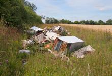  Fly Tipping  DM2169