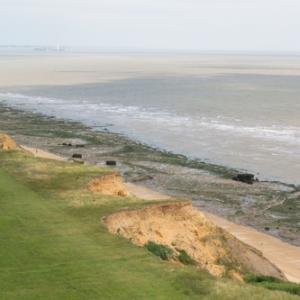   Coastal erosion Walton-on-the Naze  DM2150